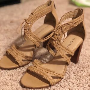 💃🏻 VIA SPIGA GARDENIA HEELS